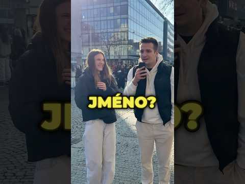 DOKÁŽETE NĚKDO POZNAT JAK SE SLEČNA JMENUJE?😱