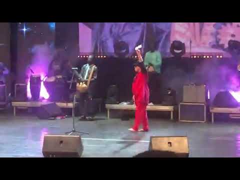 Salif Keita chante madjou rend les ivoiriens fou