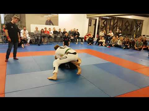 Opinn flokkur kk | Brynjar Örn Ellertsson (Mjölni) vs. Eiður Sigurðsson (VBC)