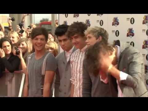 TV NEWS: JLS and One Direction team up for X Factor final