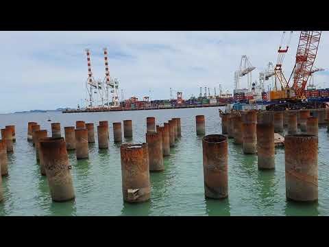 Laem Chabang - Port construction Project Phase 2 - Floating Crane Barge & Tug Working