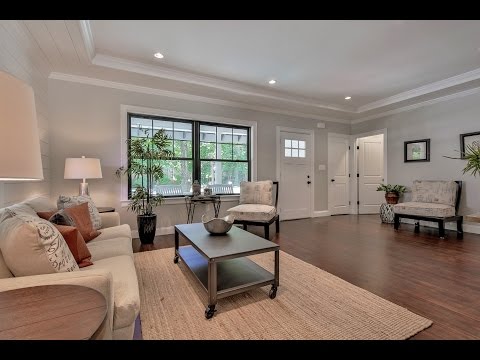 102 Concord Road, Lincoln, MA