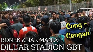 Download lagu Ceng-cengan | Suasana diluar Stadion GBT | saat Bonek dan Jak Mania bepapasan, Persebaya 1-0 Persija mp3