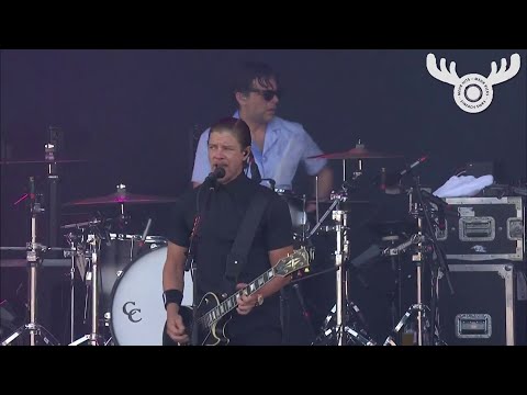 INTERPOL - EVERYTHING IS WRONG (live Rock Am Ring 2015)