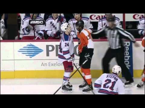 Simmonds punching Callahan. NY Rangers vs Philadelphis Flyers 4/3/12 NHL Hockey