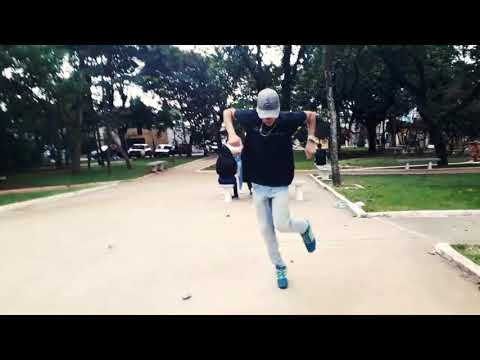 MC Kitinho e Louco de refri- solta a batida do Mega