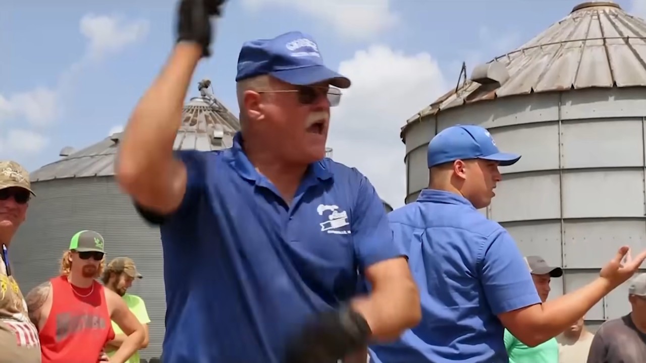 USA on the Brink of Chaos: How Americans Are Living the End of the American Dream