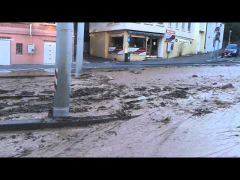 8.9.2012 Wasserrohrbruch in Kaltental - Böblinger Straße unter Wasser