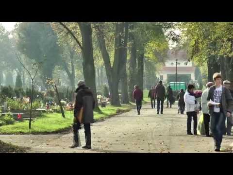 Przygotowania do Wszystkich Świętych na gliwickich cmentarzach