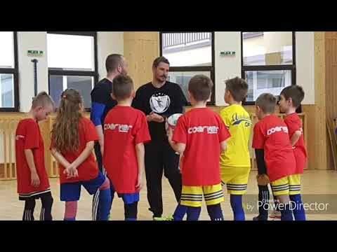 COERVER WEEKEND s CFT Academy