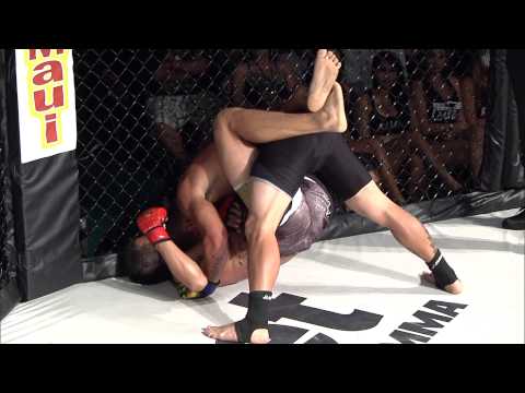 RWE Just Scrap Maui IV - FIGHT 02 ACANTILADO VS ESCOBAR