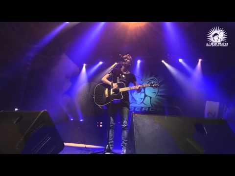 Josi Live L-Beach 2014 (Use Somebody + Schlimmer)