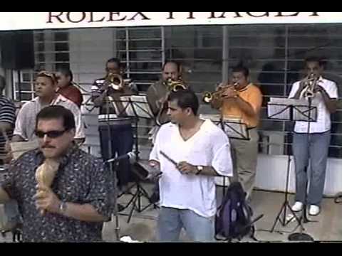 Pedro Arroyo - Todo me Huele a ti