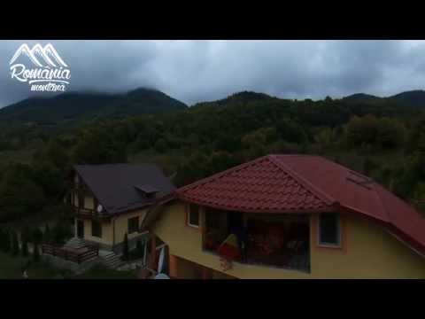 Filmare aeriana cu drona Parrot Bebop - la Casa Potcoava Lepsa, Vrancea - www.romania-montana.ro