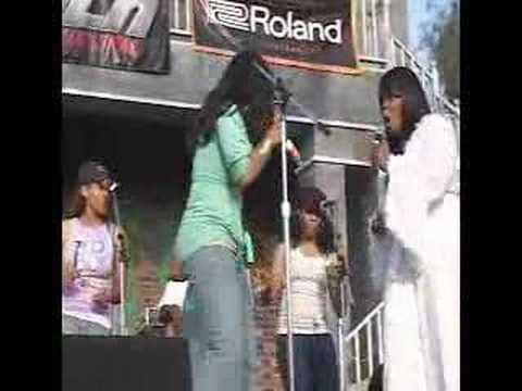 Onitsha Performing Search Me Lord w/ Her Mom