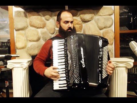 5868 - Certified Pre-Owned Black Serenellini Imperator IV MIDI Piano Accordion LMMH 41 120 $6999