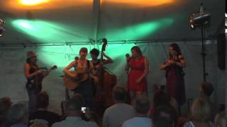 Della Mae "Shambles" at North Shore Point House Concerts, Norfolk