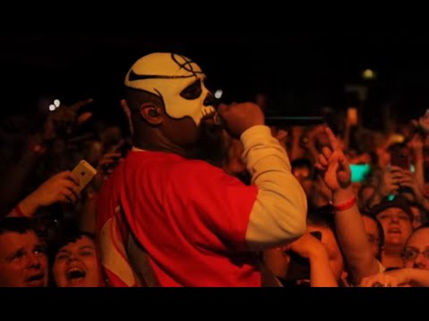 Tech N9ne - "Hood Go Crazy" - LIVE PERFORMANCE