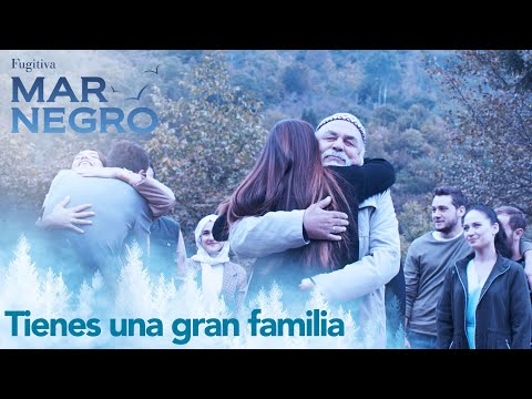 Toda la familia visita a Nefes - Mar Negro Capítulo 93 | Fugitiva