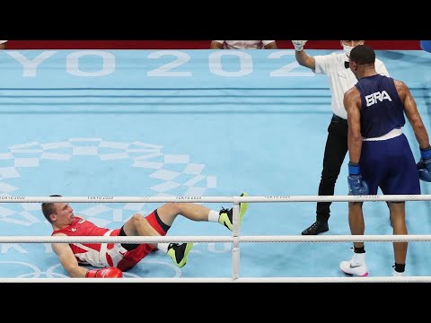 Oleksandr KHYZHNIAK goes KO at the Olympic 2020/2021
