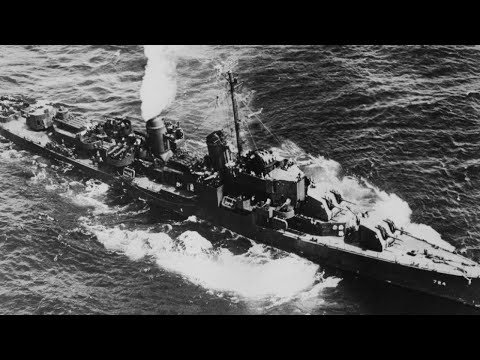 Why Destroyer Crews Started Ramming Kamikazes — And Saved 40 Carriers In 8 Months