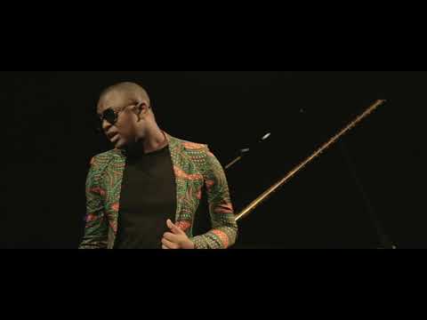 Stelio - San Twa   (Clip Officiel)