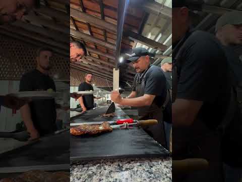 Atendimento no @laco_nobre_churrascaria em Mara Rosa Goiás 🤠🔥🥩 #videoviral #cortesdecarnesnobres