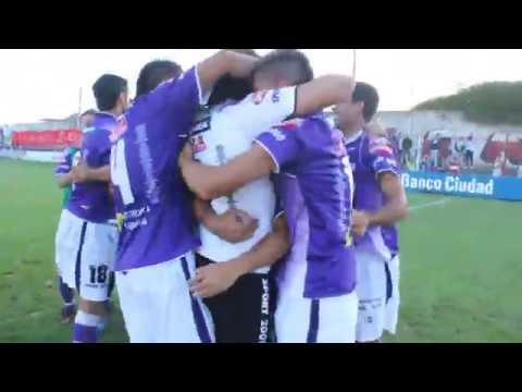 25/11/14 Barracas Central 1 (2) - Villa Dálmine 1 (4)