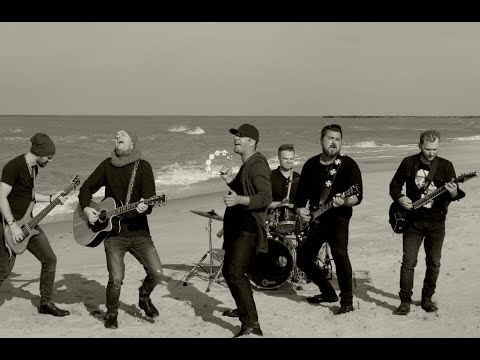 FĒLIKSS ĶIĢELIS ft. BEZVĒJŠ - Rokenrols ar vēju