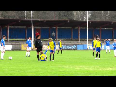 SK Semily - FK Stráž p.Ralskem 9.4.2011(branka z pok.kopu )  .