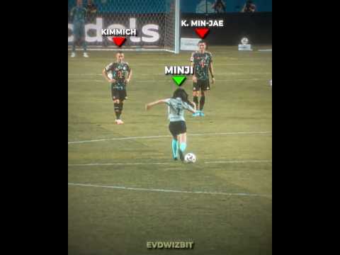 SHE REALLY SHOULD TRY PRO FOOTBALL 💀 #njz #newjeans #kpop #kpopfunny #memes