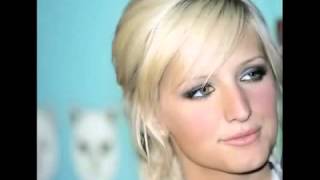 Ashlee Simpson   Love Me For Me