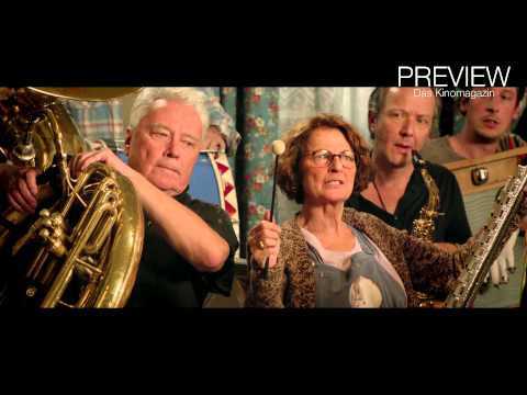 Täterätäää Die Kirche bleibt im Dorf 2