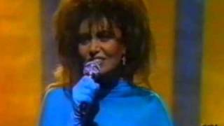 Loredana Bertè - Buongiorno anche a te (Canzoni sotto l'albero 1986)