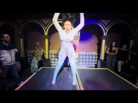 Deborah Killer - Tunnel - WOMANS GOT THE POWER WELLS 