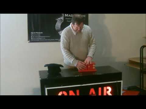 Deluxe sucker die box.mp4