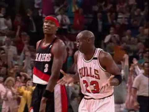 Magic Says Jordan's Famous Shrug Was Because He Beat Him In Cards The Night Before