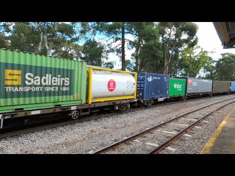 Australian Freight Trains | Pacific National Intermodal 6PM7 - Belair, Adelaide