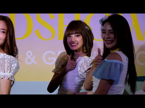 [Fancam] Phukkhom BNK48 - ดีอะ - 240722 Sayonara Crawl Roadshow Mini Concert @ The Promenade