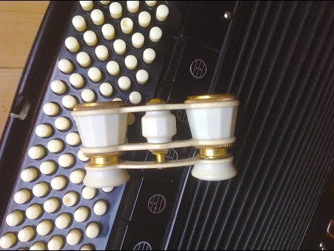 Vesna Cáceres - A ban, a fencter...