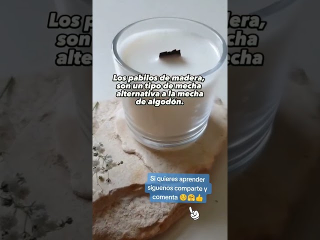 Vídeo relacionado con Magic Lights - Vela en tarro de 510 g de vainilla con cera vegetal mín. 75% - mecha de madera natural que crepita, fabricada en Italia