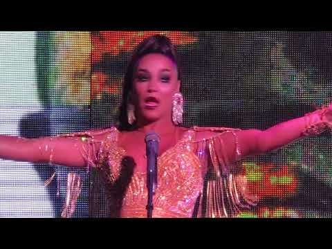 Show boate Isabelly Di monaco Cantho tributo a Layla Ken