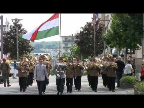 27. NATO-Musikfest - 2. Juni 2012 Parade in der Innenstadt von Mönchengladbach