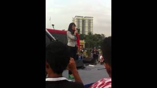 Download lagu Shila Amzah   Dejavu mp3