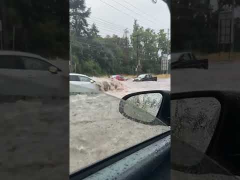 Impactante inundación en camino a Melipilla por fuertes lluvias