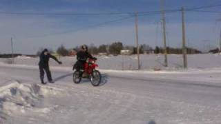 preview picture of video 'mortorbike pull man on skiis, and then a accident happens.'