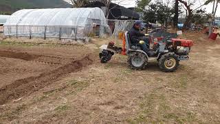 경운기관리기두둑만들자.해들경운기두둑만들자.Abc tractor fullow