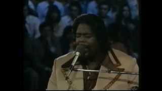 Barry White &amp; Love Unlimited live in Mexico City 1976 - Part 8 - I&#39;m Gonna Love You Just a Little...