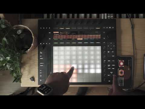 Vinyl Sundays | Making a Sampled Hip-Hop Boom Bap Beat on Ableton Push 3 Standalone