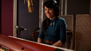 Elizabeth & the Catapult - Wish I Didn't (Behind the Glass Sessions)